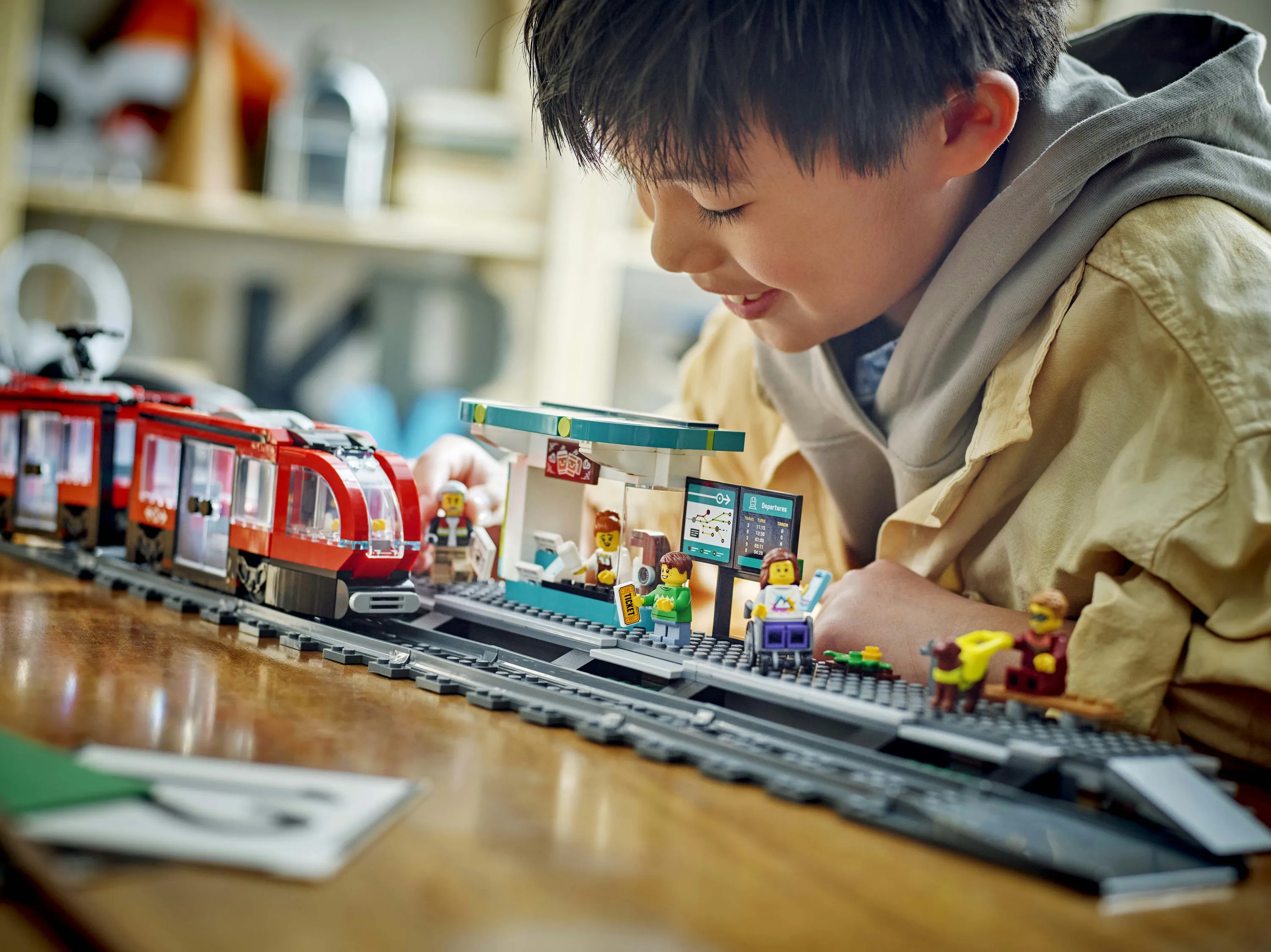 LEGO City Central City Express Sp&aring;rvagnsh&aring;llplats 60423