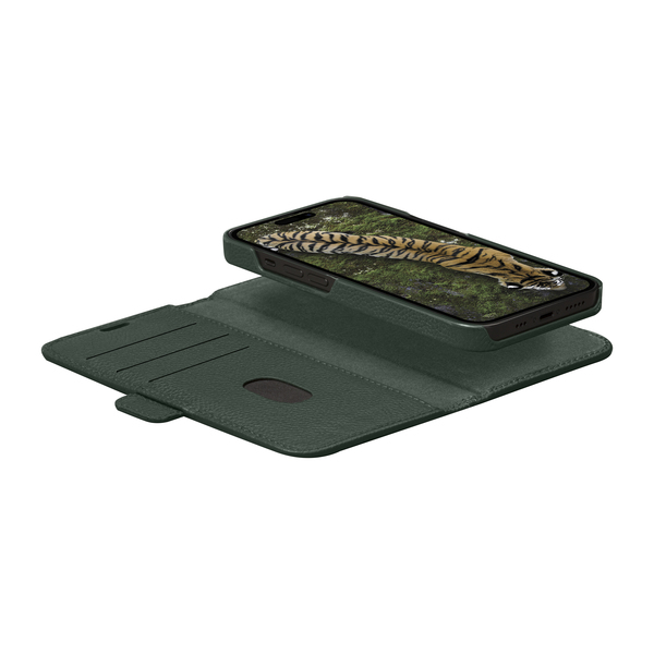 Dbramante1928 New York, iPhone 15 Pro - 2-in-1 Wallet Case, Evergreen