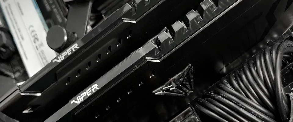 Patriot Viper Steel 64GB (2 x 32GB) DDR4 3200 MHz, CL16 - memory