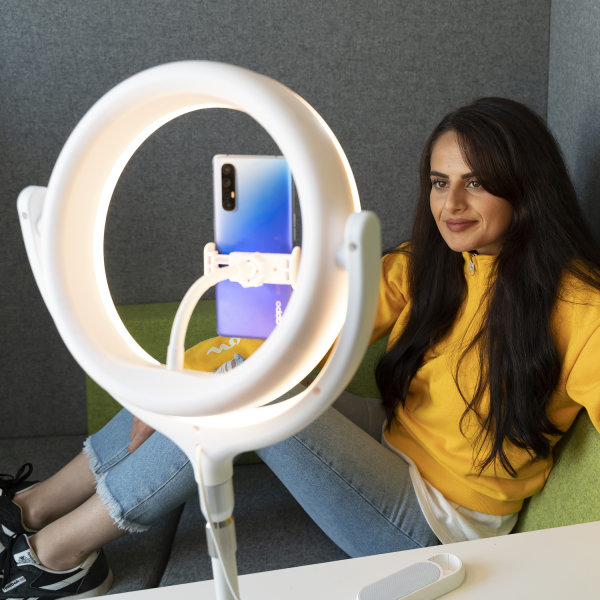 Selfie Ring Light LoomiPod Desk Lamp white