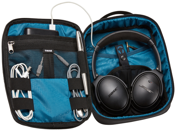 Thule Subterra PowerShuttle Plus Black