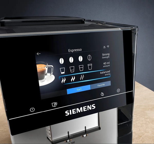 Siemens TP705D01 -yhdistelm&auml;kahvinkeitin, t&auml;ysautomaattinen, Musta