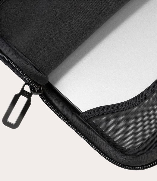 TUCANO Velluto Sleeve MBP 16/15.6inch Notebook Black