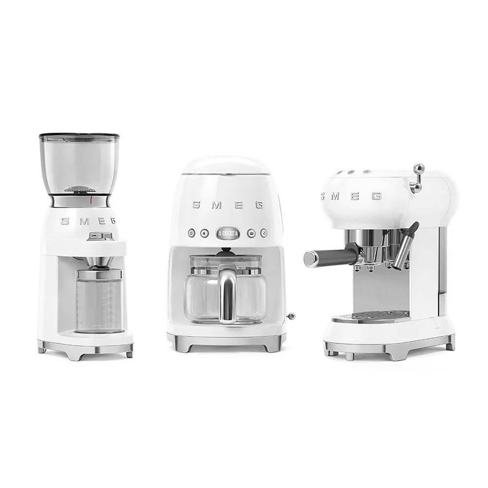 Smeg 50's Style DCF02WHEU -kahvinkeitin, Valkoinen