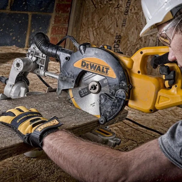 DeWALT DWS773-QS - py&ouml;t&auml; py&ouml;r&auml;saha