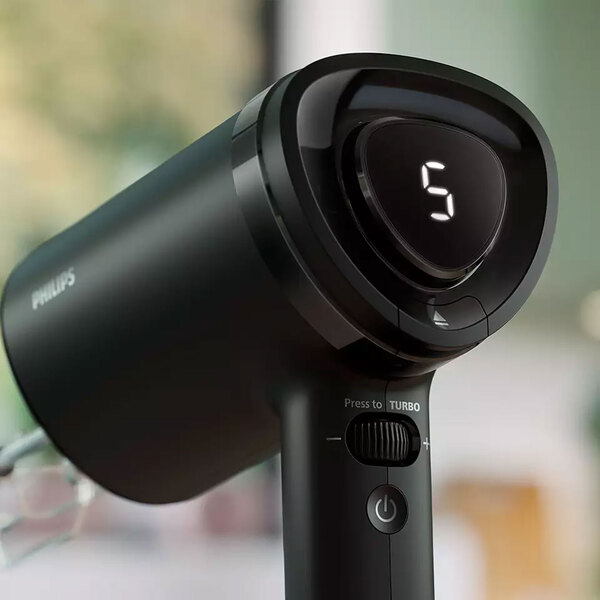 Philips 5000 Series MIXER Super Charge -s&auml;hk&ouml;vatkain, Musta