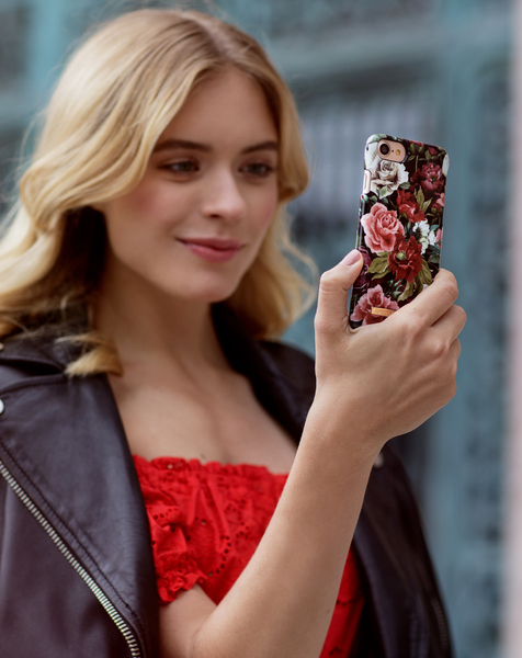 iDeal of Sweden Fashion Case, iPhone Xs Max -suojakuori, Antique Roses