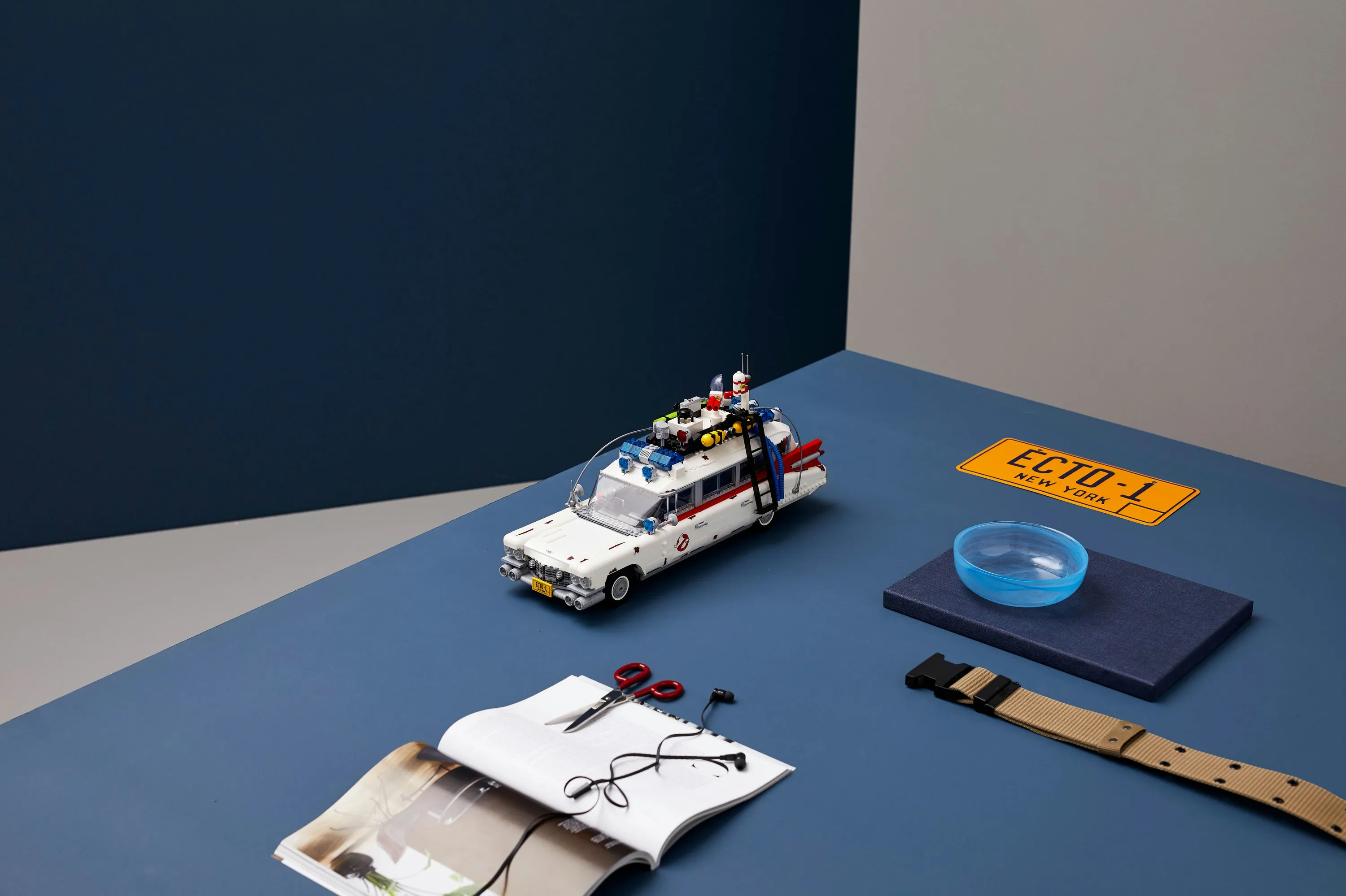 Lego Creator Expert Ghostbusters ECTO-1 10274