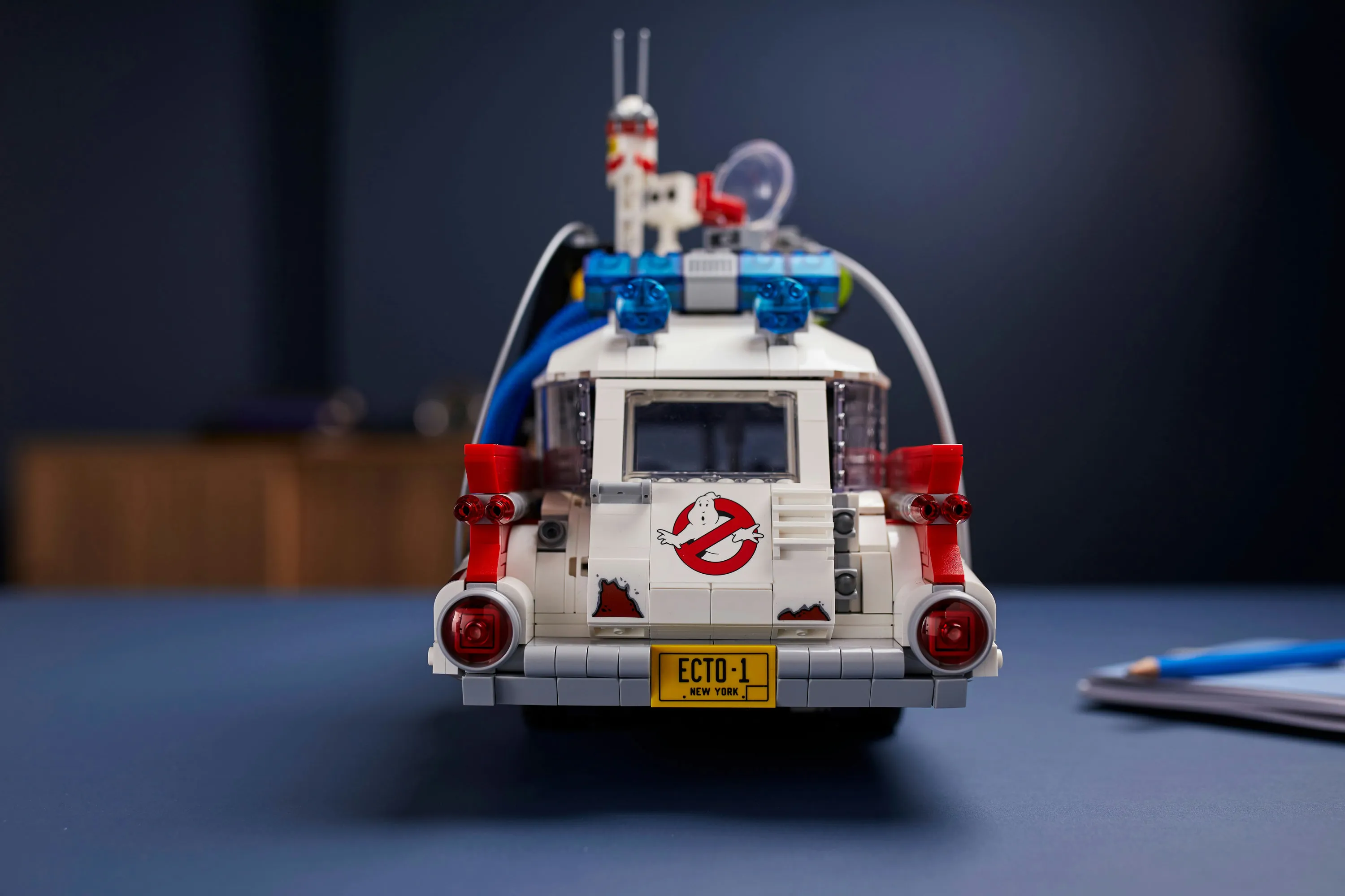 Lego Creator Expert Ghostbusters ECTO-1 10274