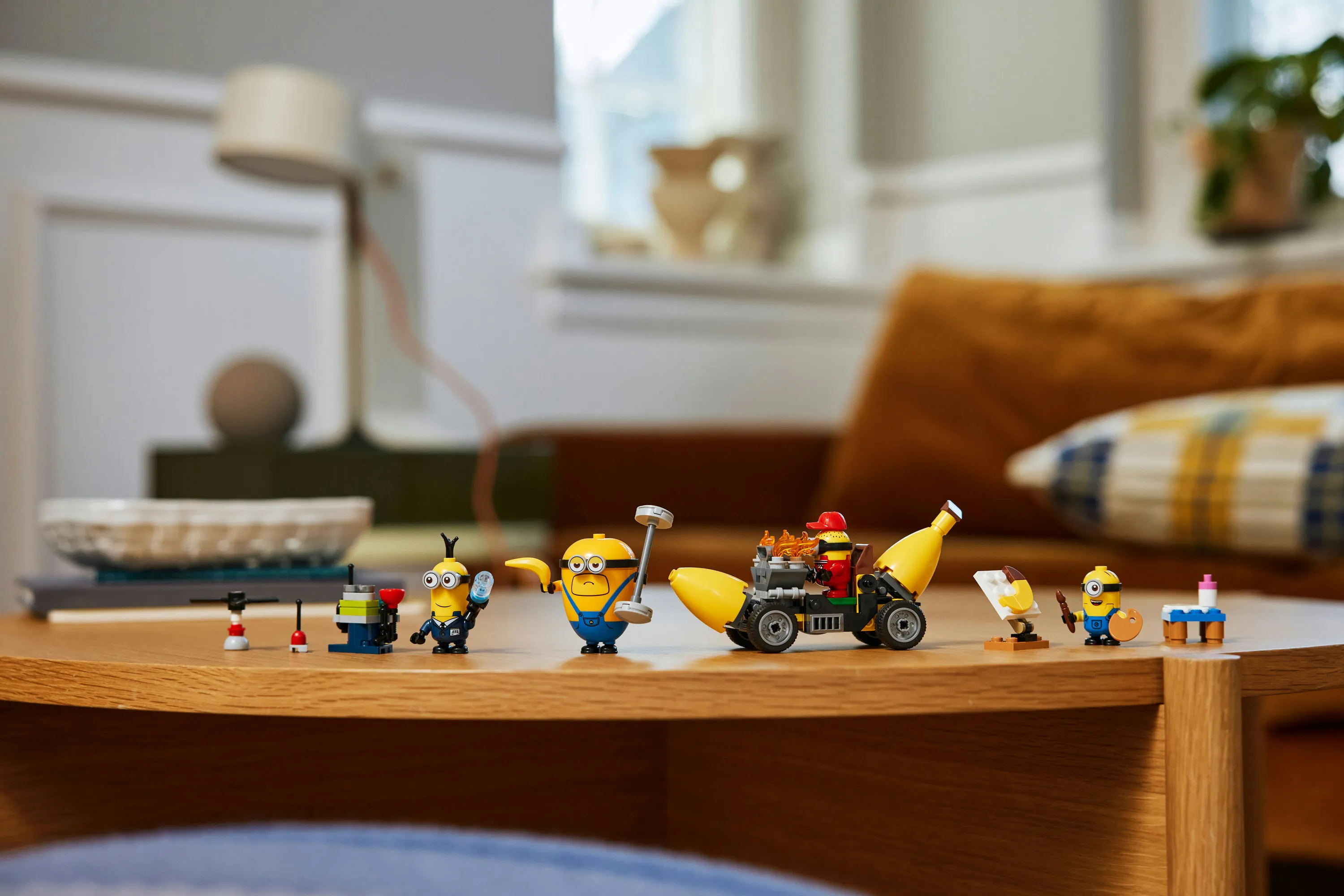LEGO Despicable Me Banana Car and Friends 75580