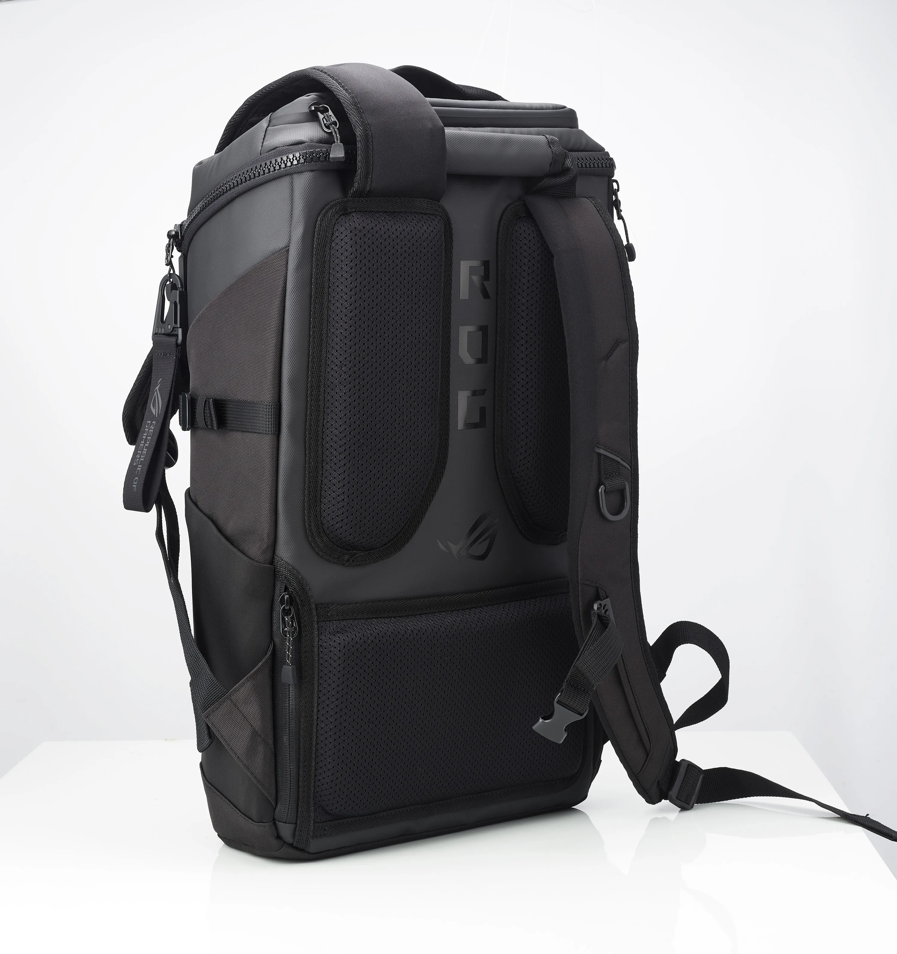 Asus ROG Ranger - pelireppu, musta, 17&quot;