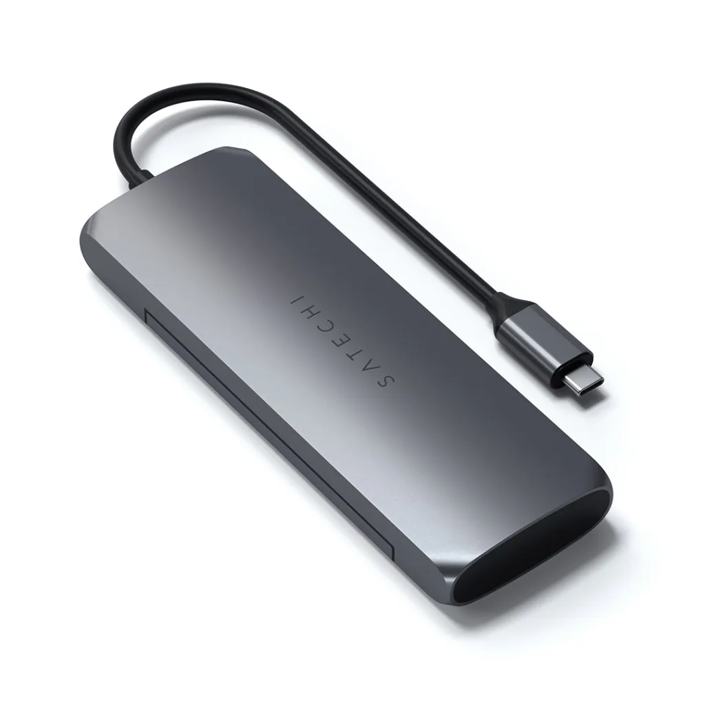 Satechi USB-C HYBRID, jossa on sisäänrakennettu SSD SSD-tallennuslokero, - Avaruusharmaa