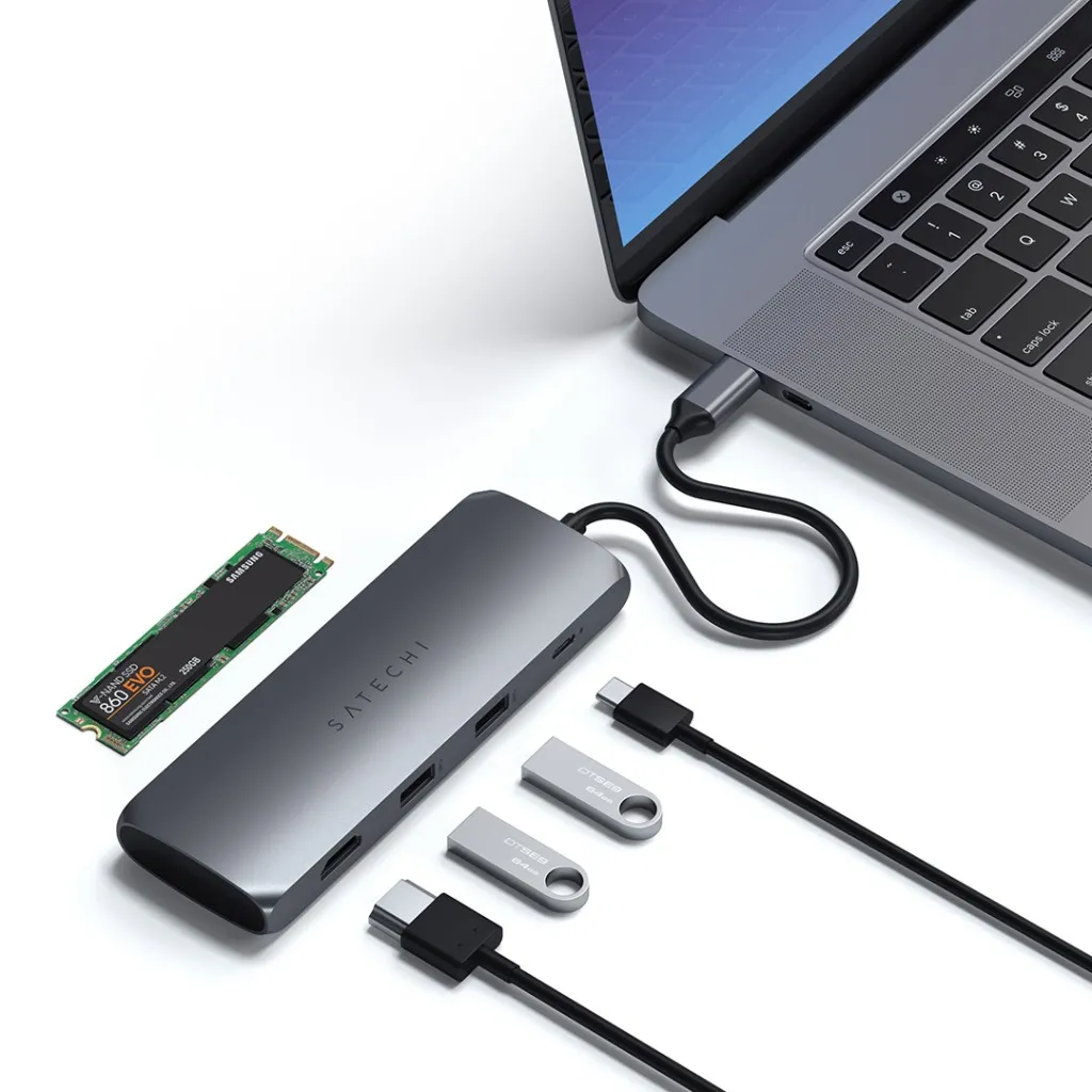Satechi USB-C HYBRID med inbyggd m&ouml;jlighet till SSD-lagring - Rymdgr&aring;