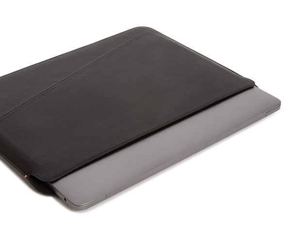 Decoded - Leather Frame Sleeve for Macbook 13 Black