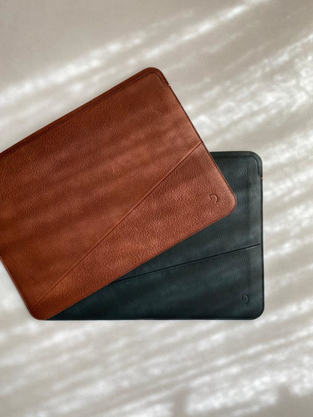 Decoded - Leather Frame Sleeve for Macbook 13 Black