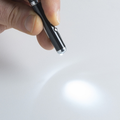 Celly PREMIUM Touch Pen EOL musta laserosoittimella