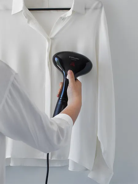 Steamery Cirrus 1 - handsteamer, Svart