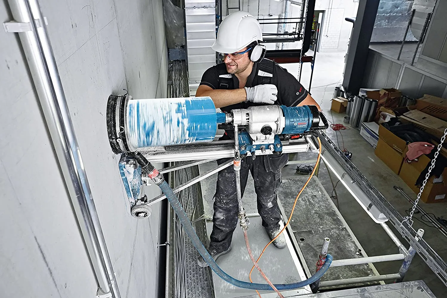 Bosch diamond wet drilling head.82x450mm, 1 1/4 " - 2608601739