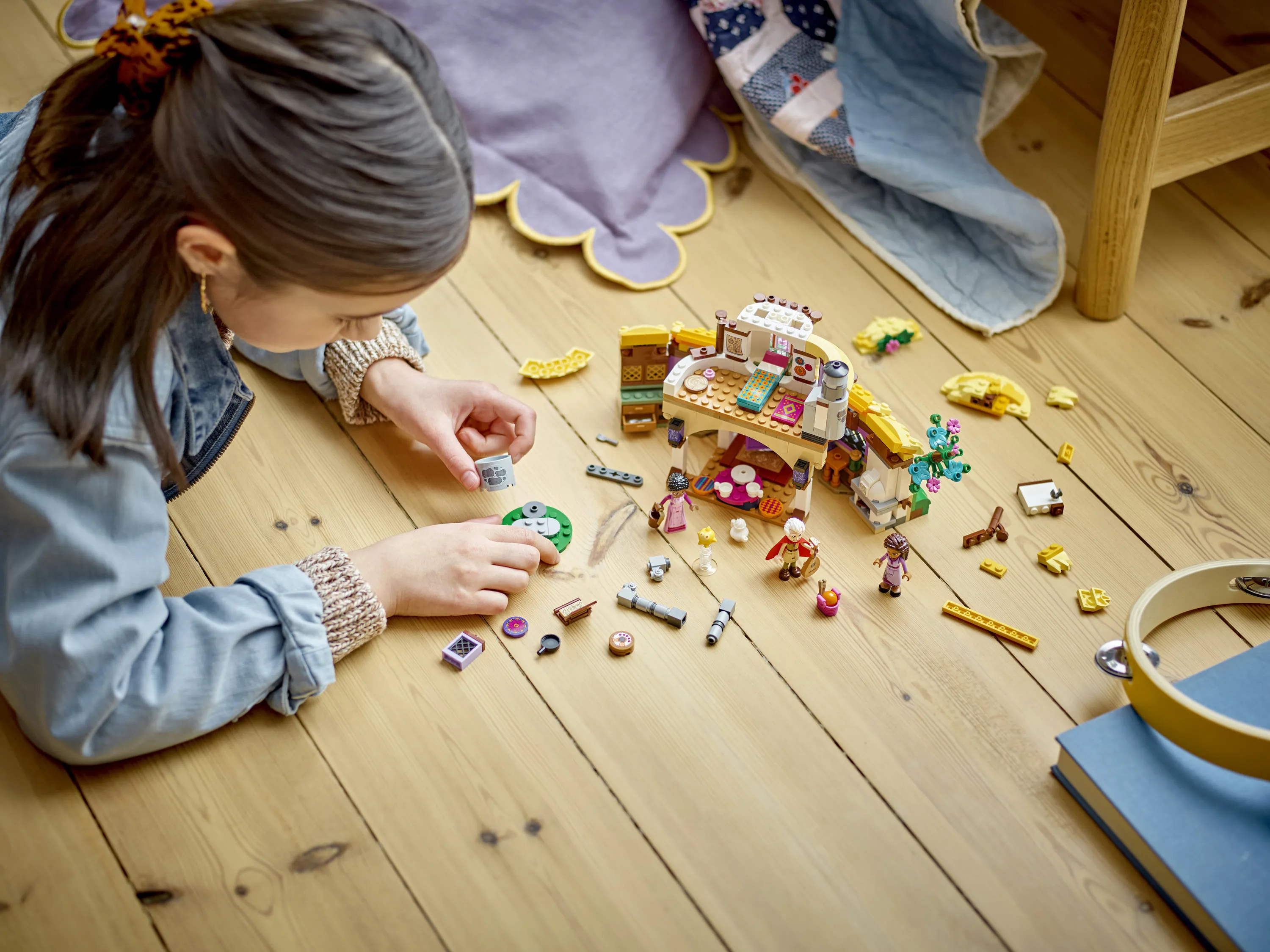 LEGO Disney Wish Asha&rsquo;s Cottage 43231