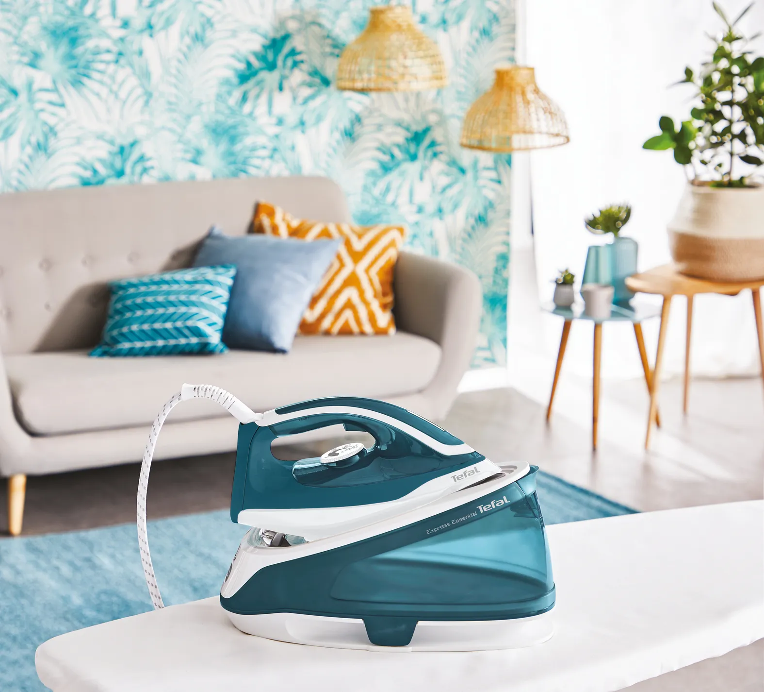 TEFAL Express Essential SV6115 Steam Generator Iron, 2200W, 5.2 bar, 1.4L, White/Grey