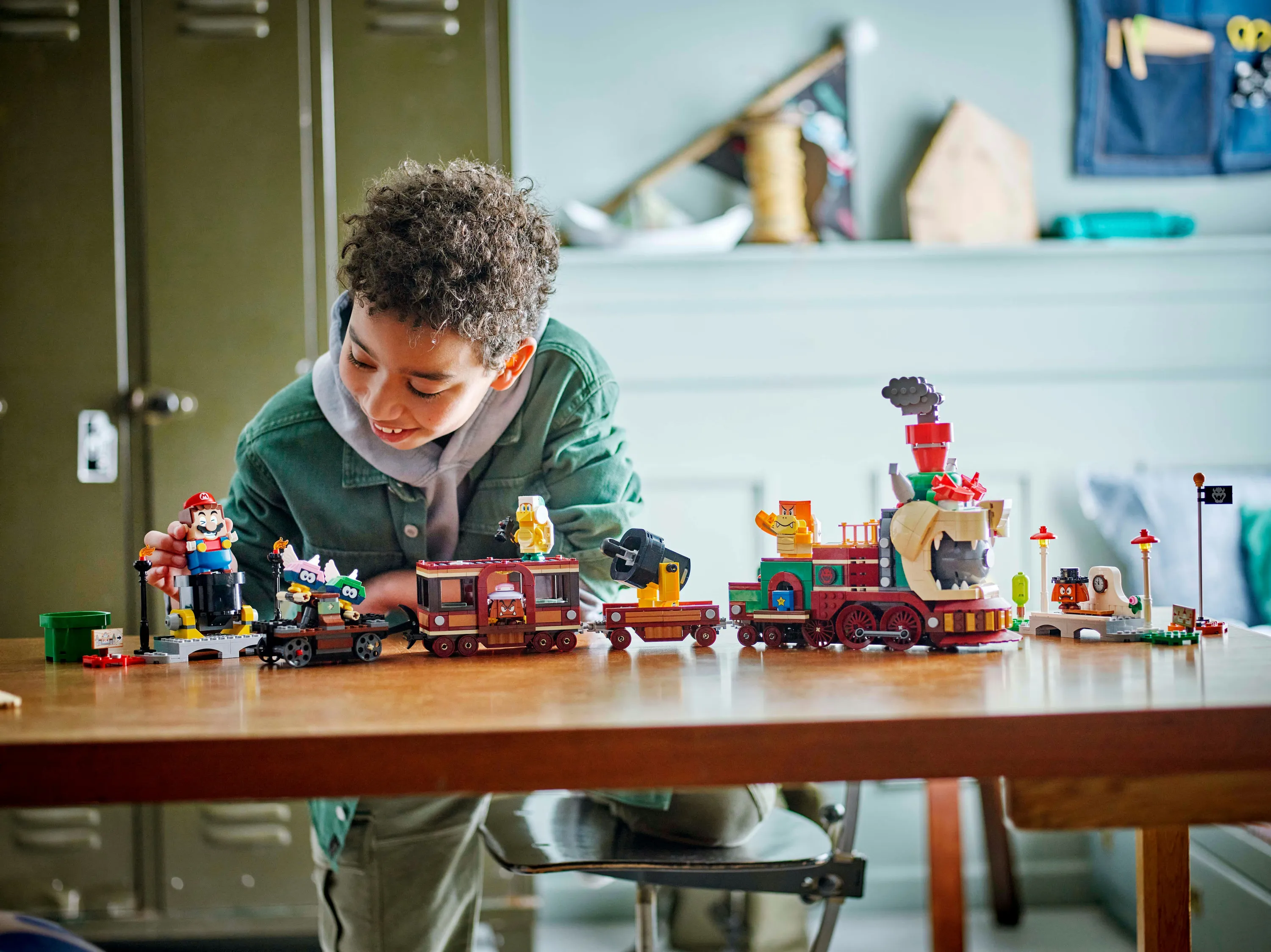 LEGO Super Mario Bowser&rsquo;s Express 71437