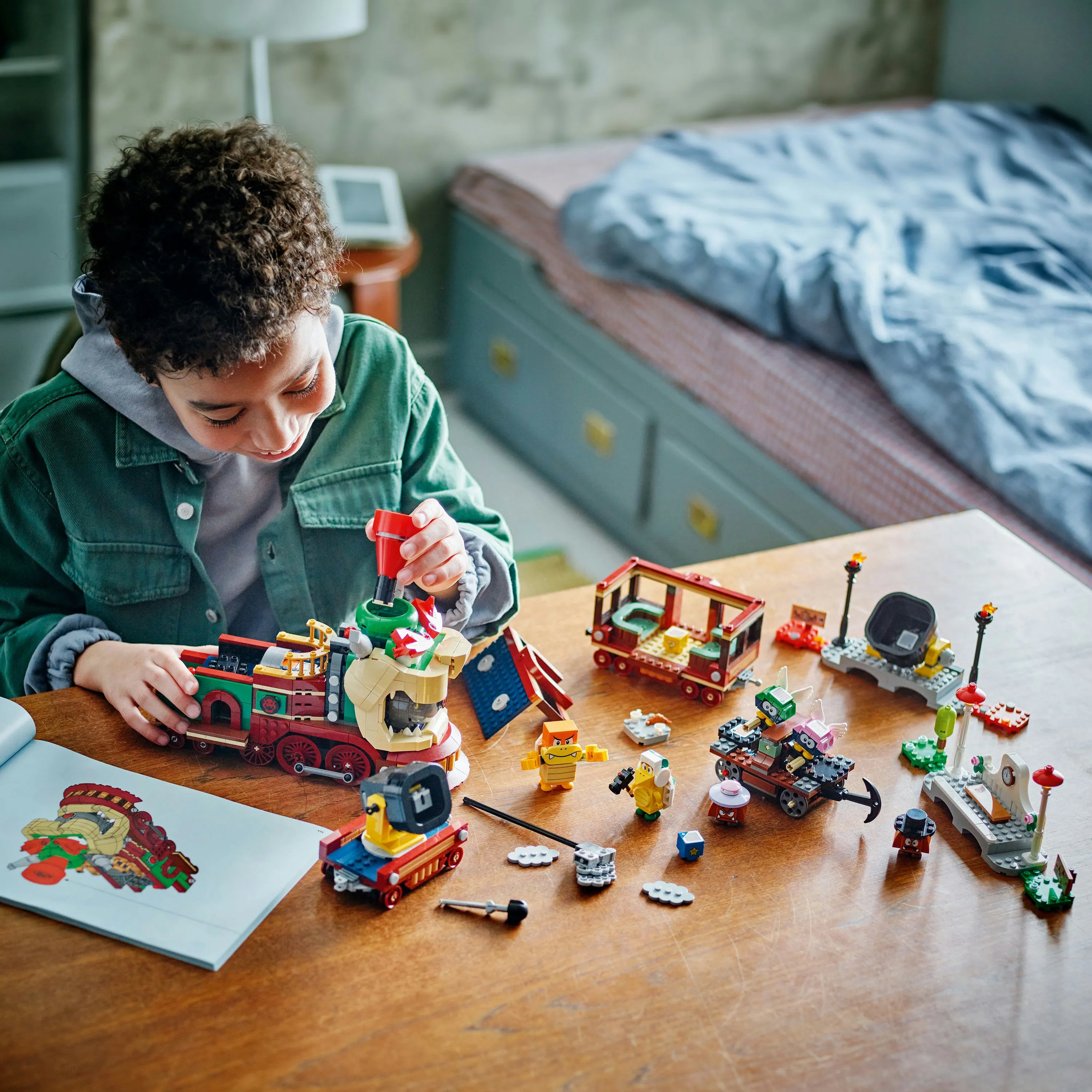 LEGO Super Mario Bowser&rsquo;s Express 71437