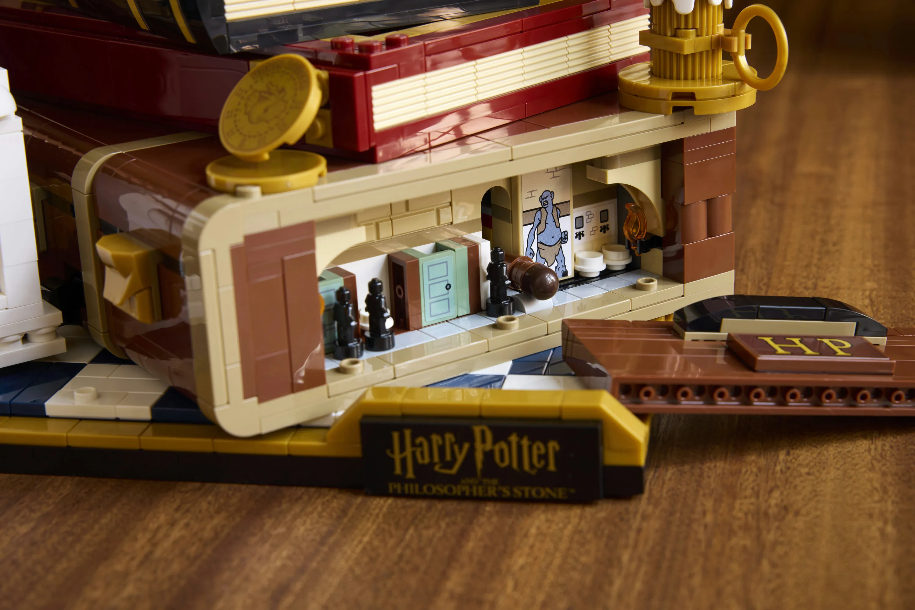 LEGO Harry Potter Sorcerer's Stone &ndash; Collector's Edition 76466