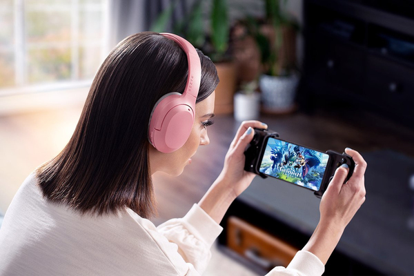 Razer Opus X -  headphones with mic.