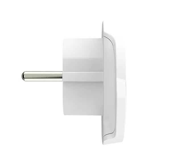 SKROSS World to Europe Grounded - Travel adapter, white