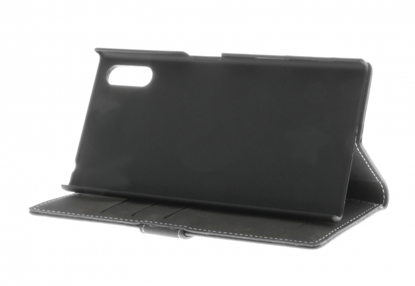 Insmat Exclusive FlipCase Xperia XZ Black