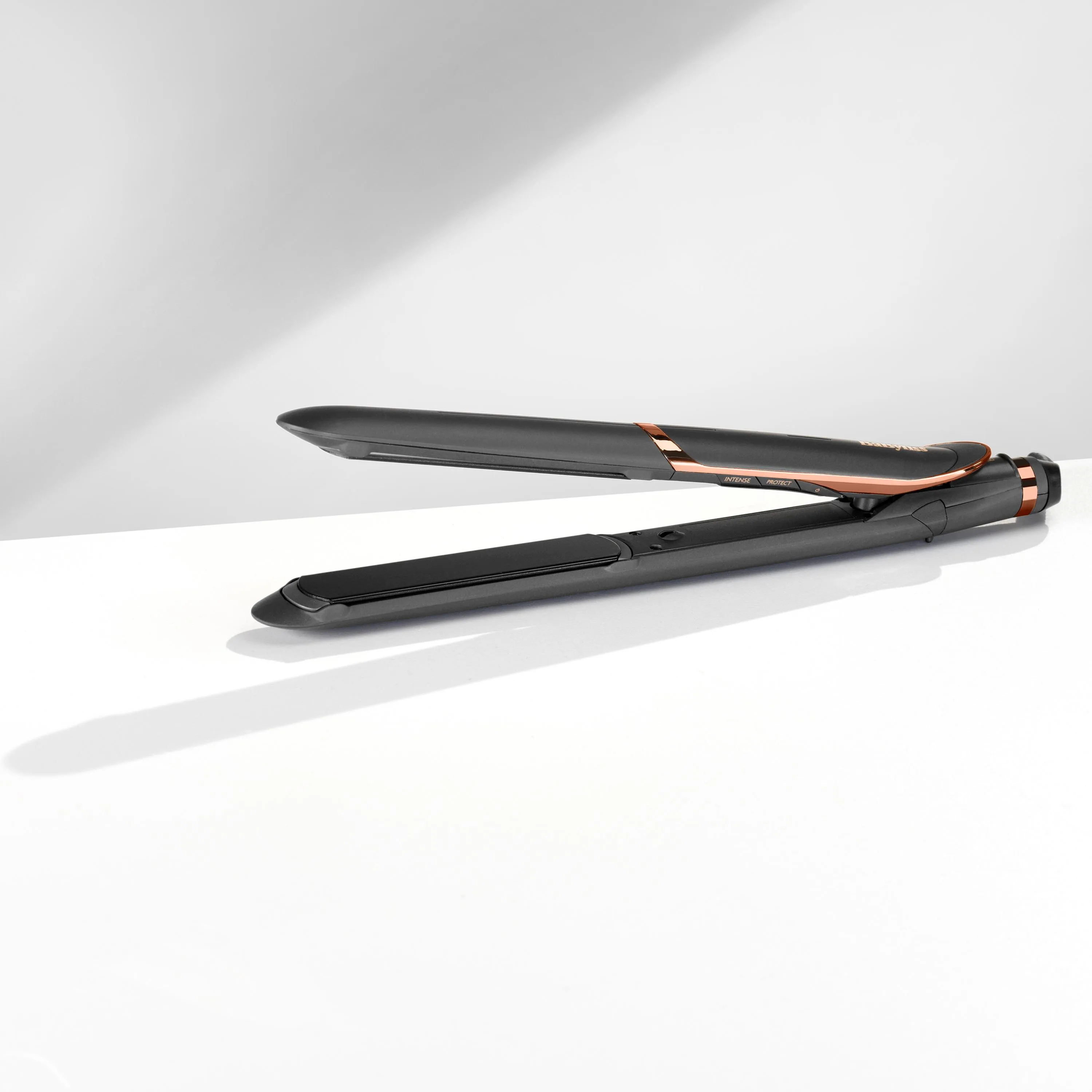 BaByliss Smooth Pro 235 - hair straightener