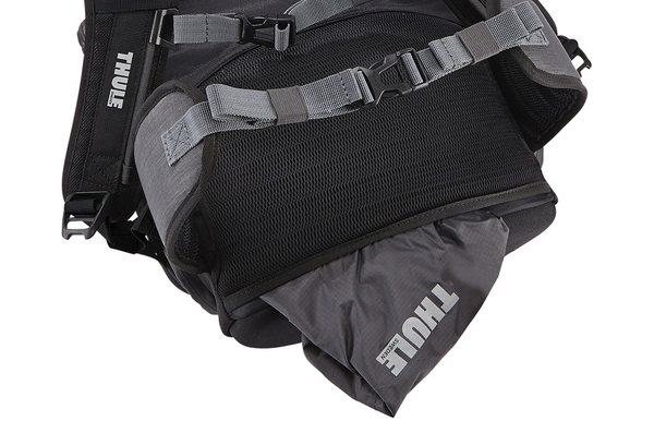 THULE Perspektiv Daypack for DSLR body + additional lenses, Gray