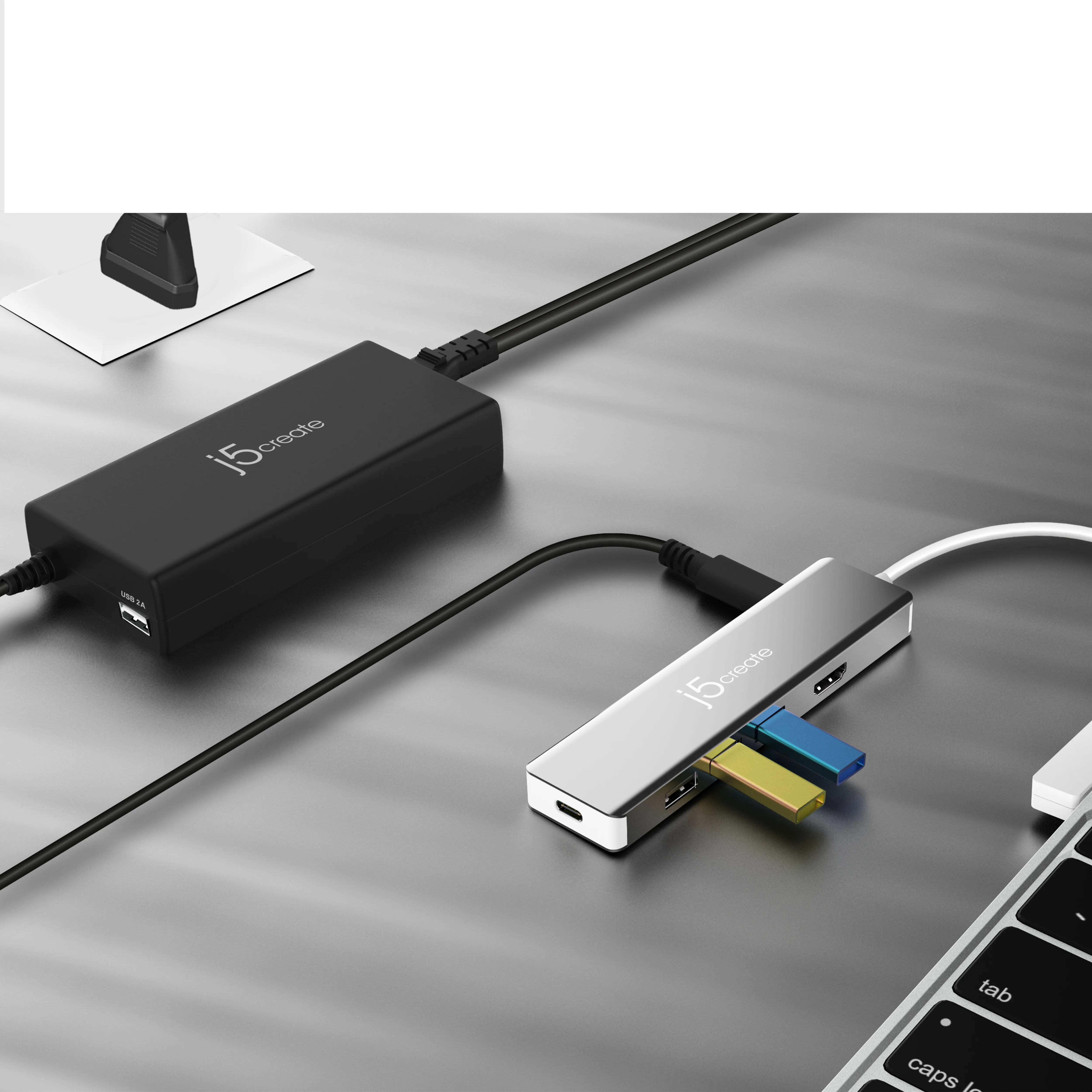 j5 Create 100W PD USB-C SUPER CHARGER - - EU