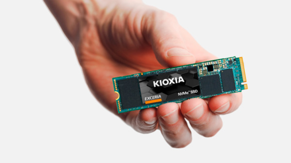 Kioxia EXCERIA BASIC 1TB External SSD with PCIe 4.0 x4 (NVMe)