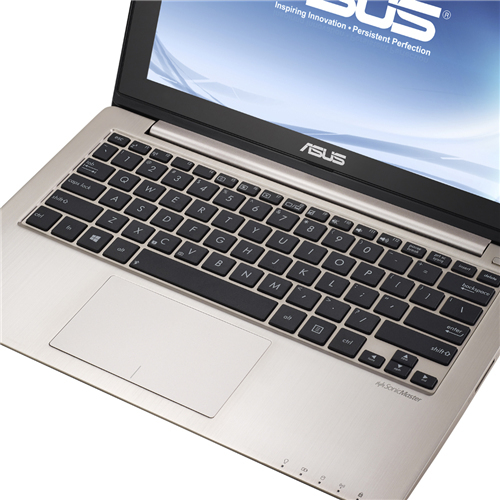 ASUS VivoBook S200E 11.6 TOUCH/i3-3217U/4GB/500GB/WIN8