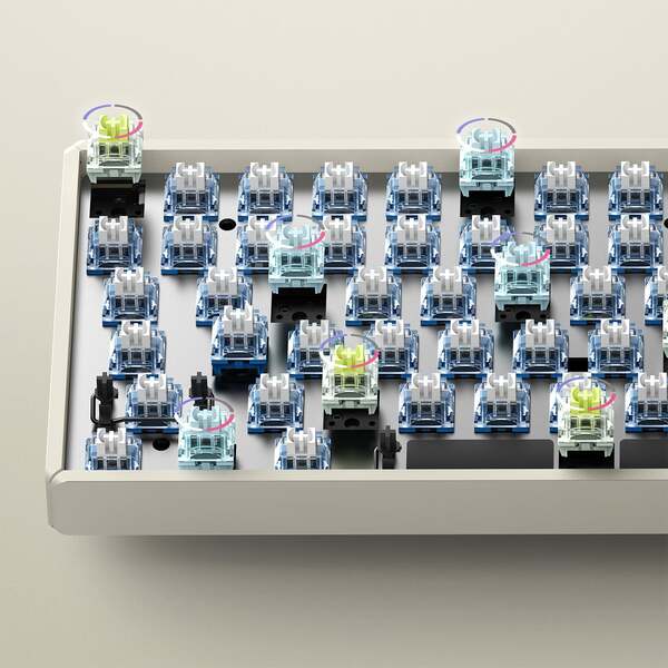 Iqunix F97 Variable X Wireless RGB Cherry Brown -pelin&auml;pp&auml;imist&ouml;