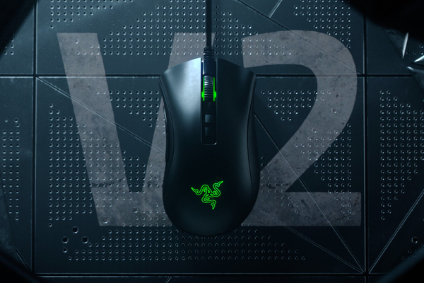 Razer Deathadder V2 - pelihiiri, musta