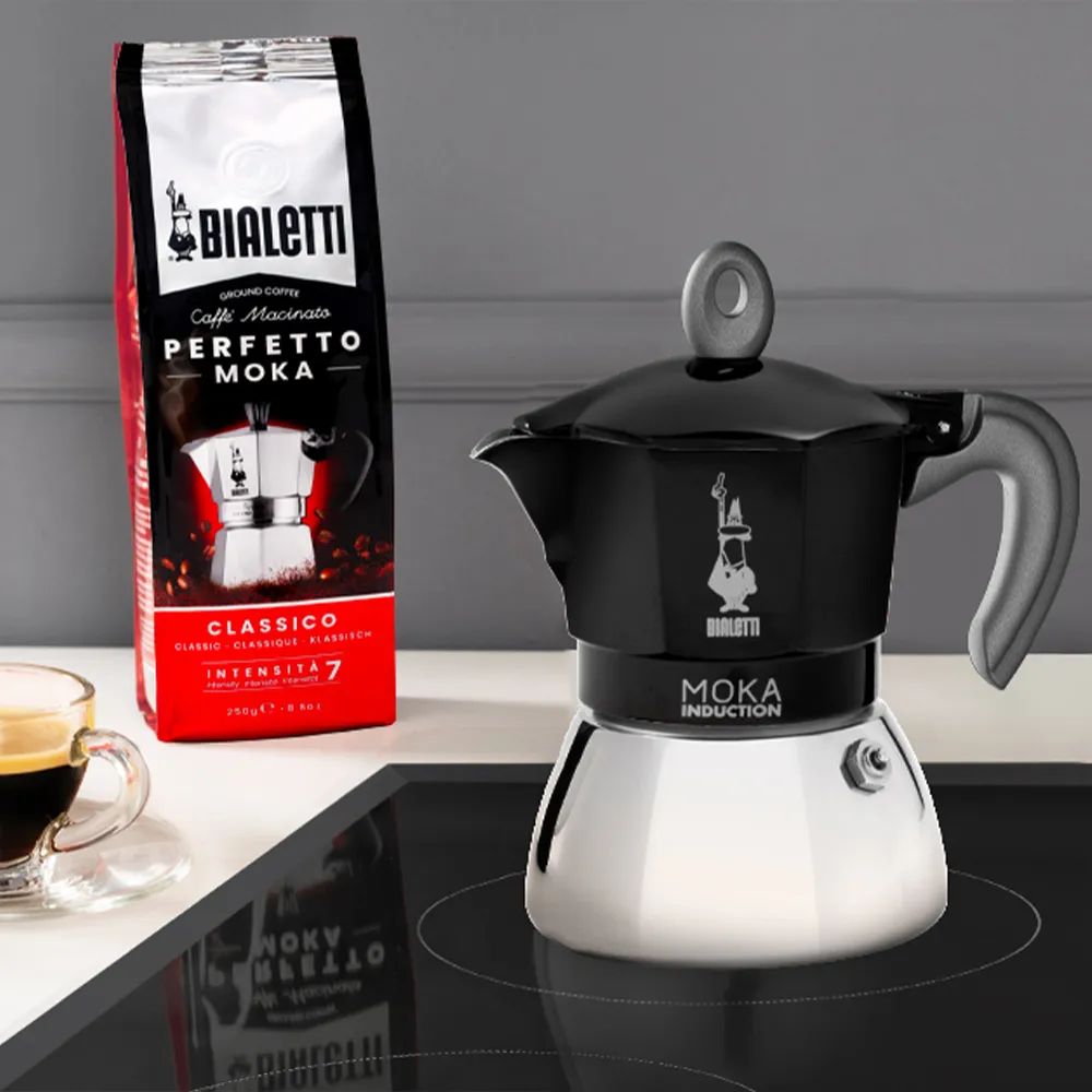 Bialetti Moka Induction -espressokeitin, musta, 4 kuppia