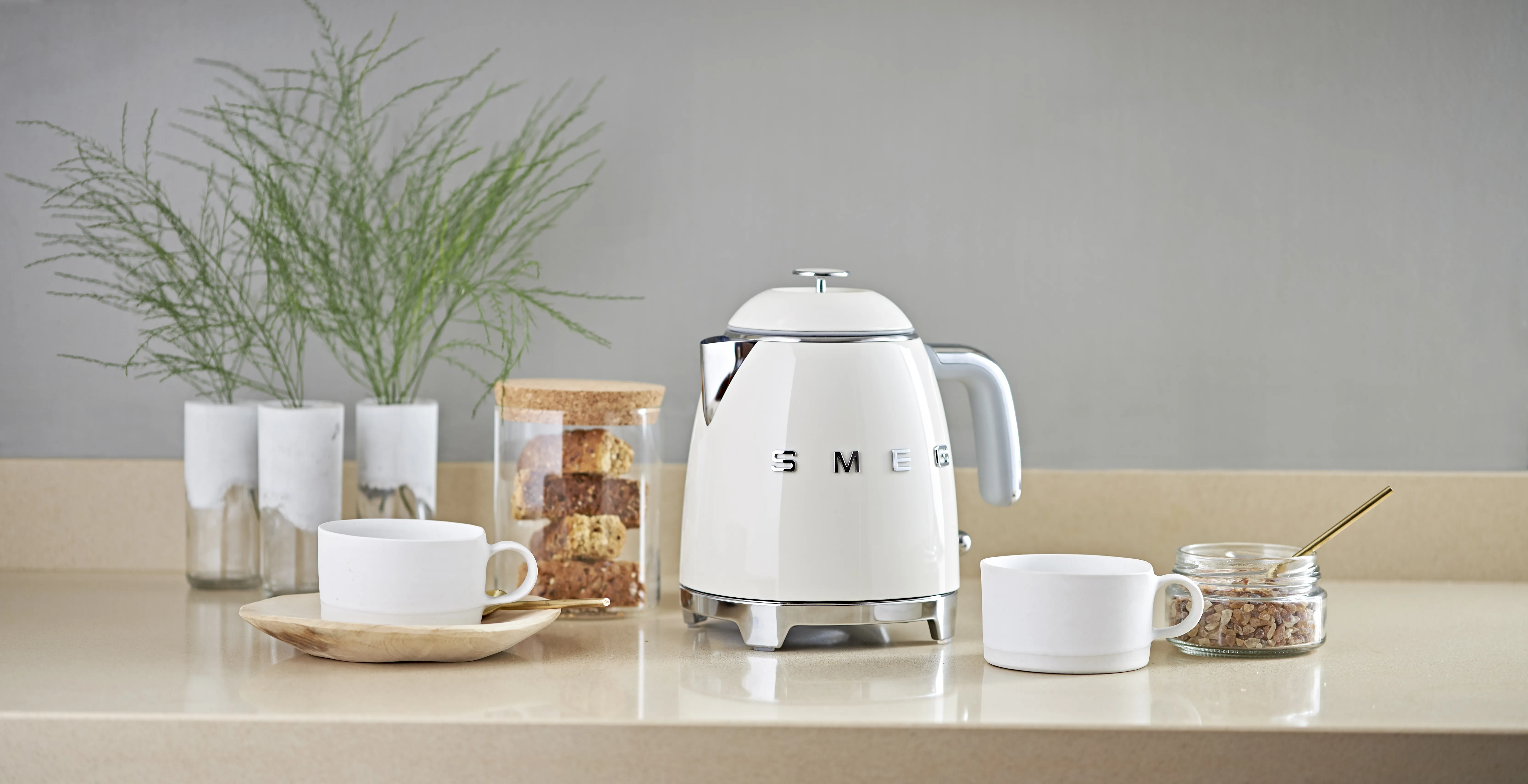 Smeg 50's Style - vattenkokare, Gr&auml;dde, 0.8l