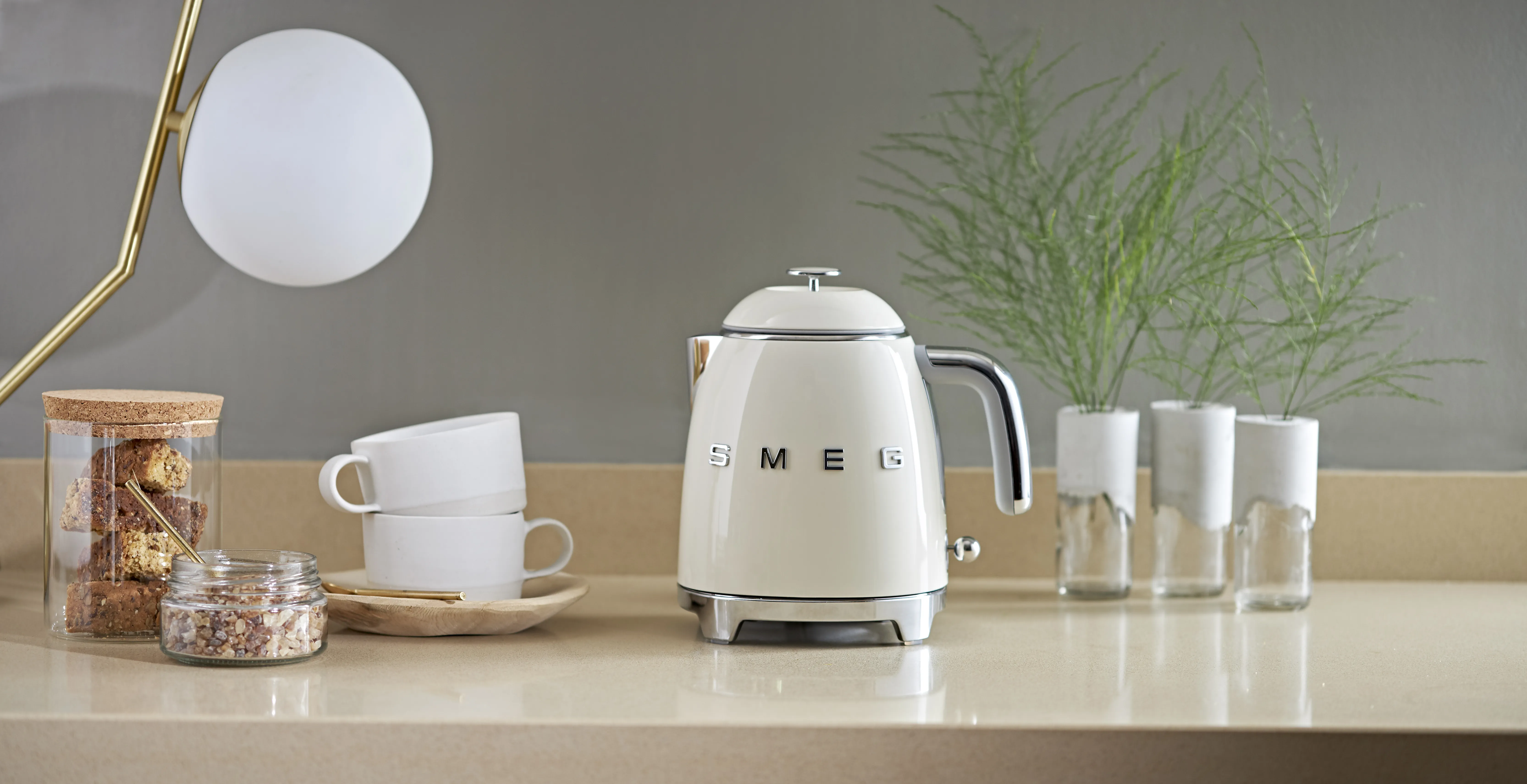 Smeg 50's Style - electric kettle, Creme, 0.8l
