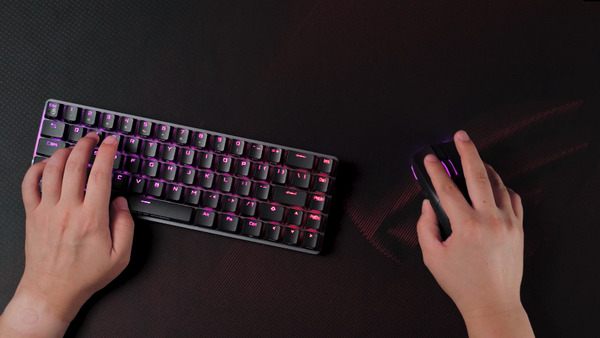 (Fyndh&ouml;rnan) Asus ROG Falchion 65%, Cherry MX Red - tr&aring;dl&ouml;s speltangentbord