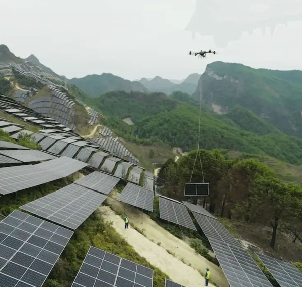DJI FlyCart 100 Raskasnostoinen Kuljetusdrone