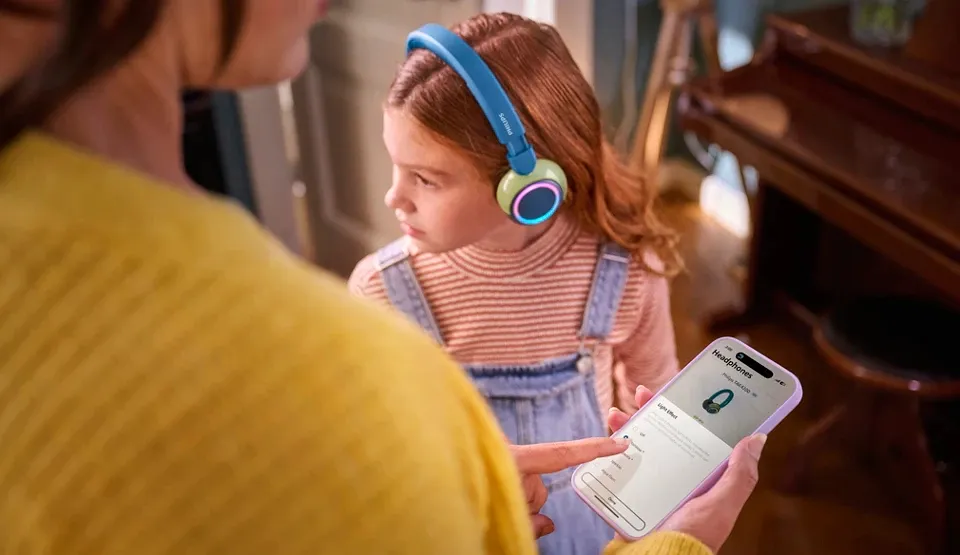 Philips TAK4200CT Wireless On-ear Headphones, Multicolor (Blue/Green)