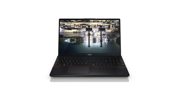 Fujitsu LIFEBOOK E5512 15.6&quot; i5-1235U, 8GB, 256GB SSD, Win 11 Pro - notebook, Black