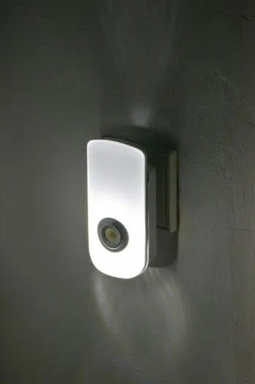 Brennenstuhl LED Sensor-Switched Security Light SSL 40 A with Infrared