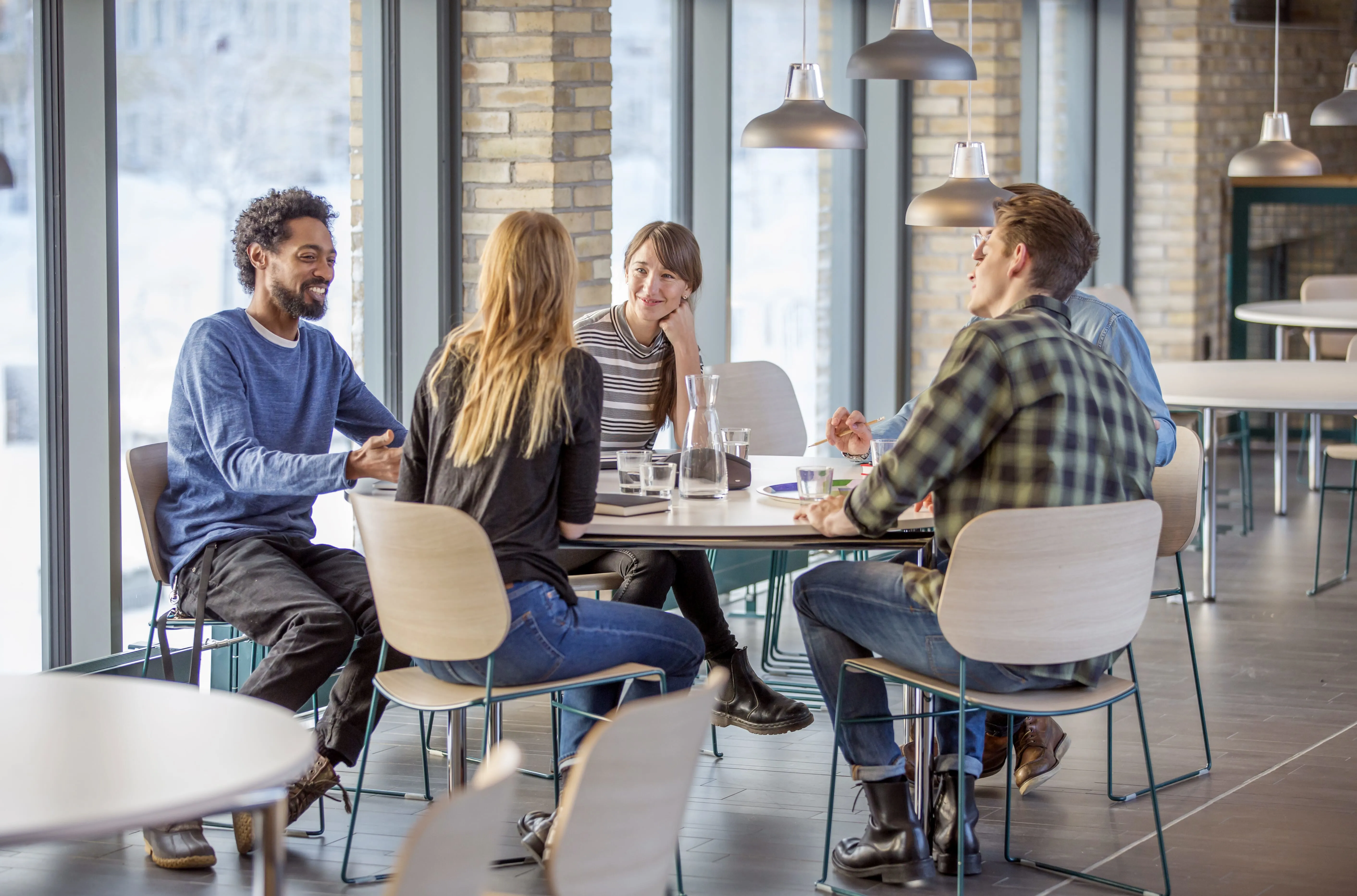 Konftel 300Wx -konferenssikaiutin, Musta
