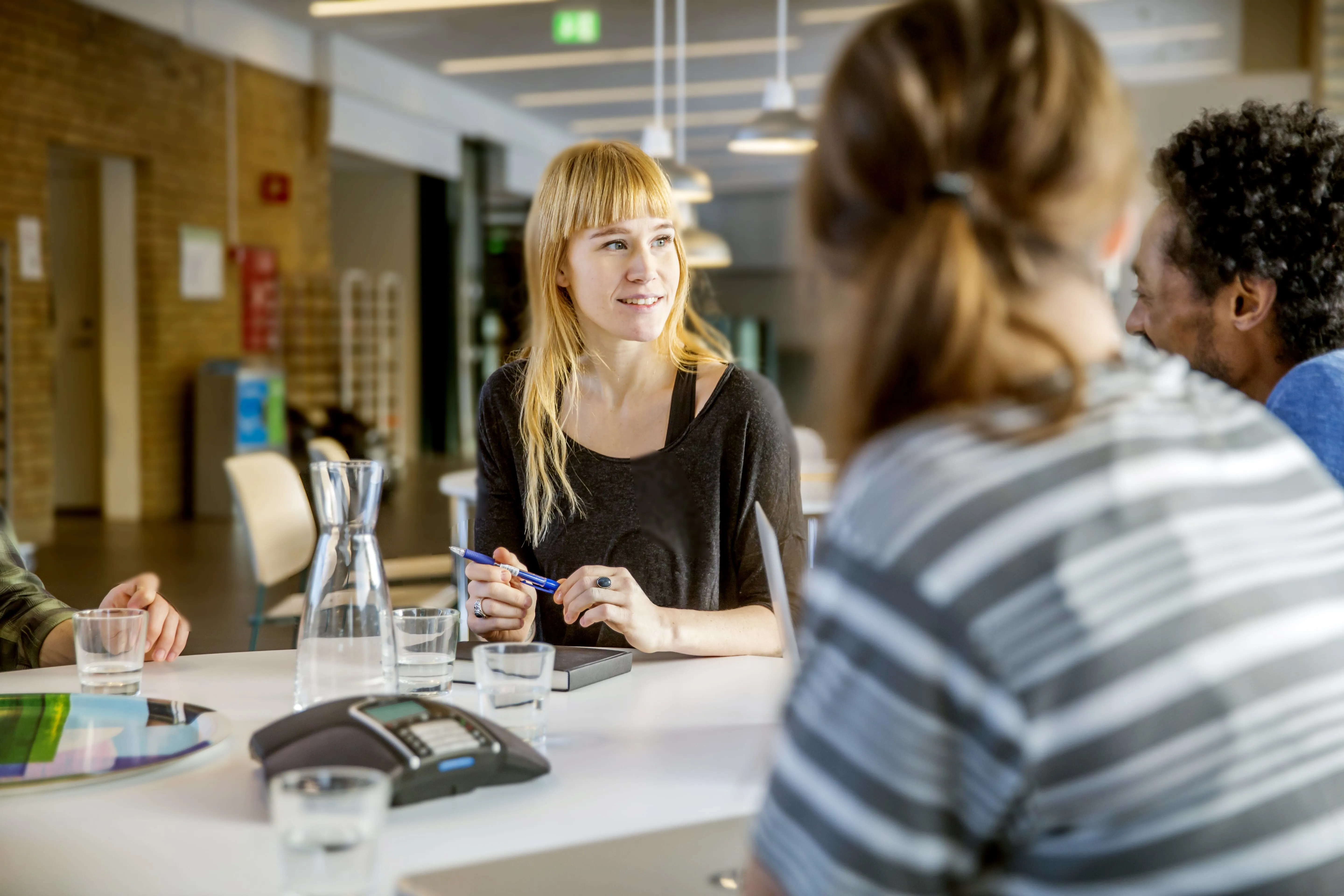 Konftel 300Wx -konferenssikaiutin, Musta