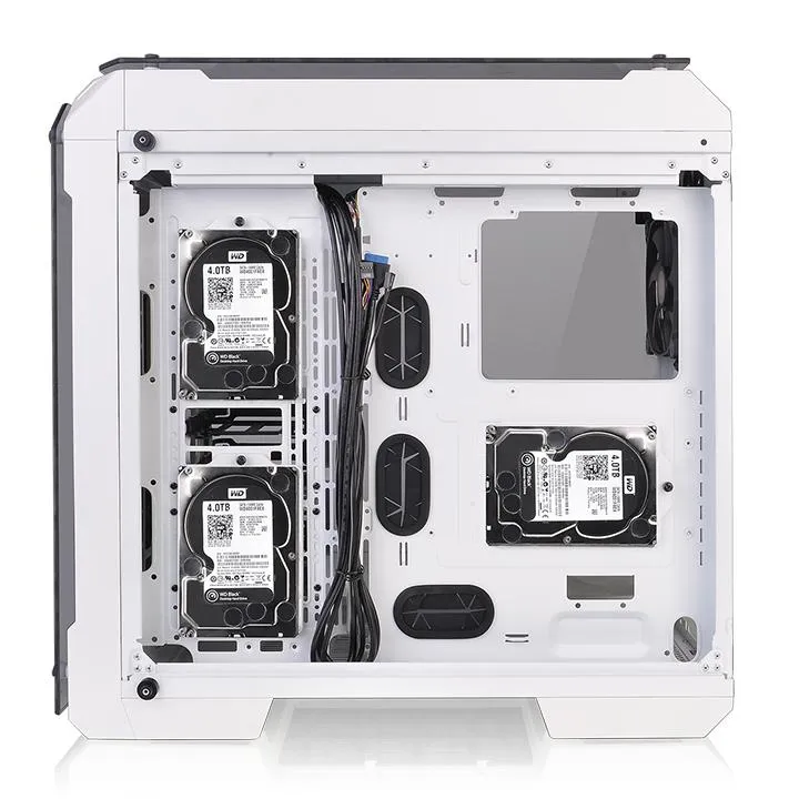 Thermaltake View 71 Tempered Glass Snow Edition -t&auml;ystornikotelo ikkunalla, valkoinen