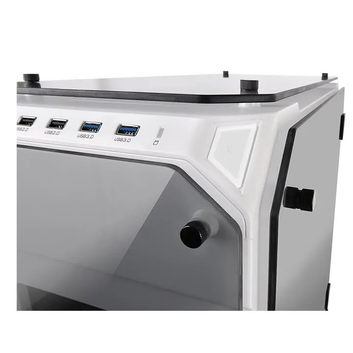 Thermaltake View 71 Tempered Glass Snow Edition -t&auml;ystornikotelo ikkunalla, valkoinen