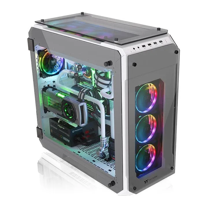 Thermaltake View 71 Tempered Glass Snow Edition -t&auml;ystornikotelo ikkunalla, valkoinen